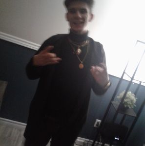 Meet your Posher, Samuel